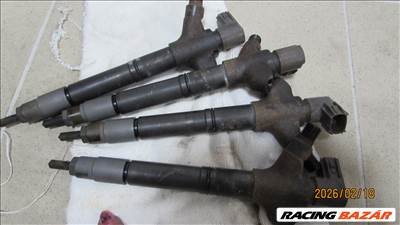 Toyota RAV4 (XA20) porlasztó (23670-26070)