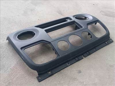 Renault MASTER Opel MOVANO 10- Műszerfalba középső rádió keret 7404