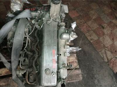 Mitsubishi L400 Szelepfedél *147221* 4d56