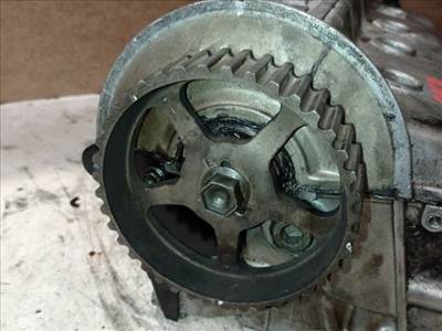 Suzuki Swift II Vezérműkerék *147460*