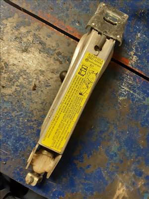 Volkswagen Passat B5 96-05 Emelő