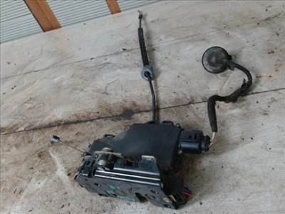 VOLKSWAGEN BORA Jobb első ajtó zárszerkezet központizáras