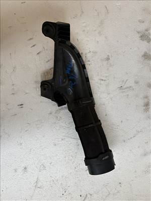 Chevrolet Trax U200 2013 Levegőcső     95143260