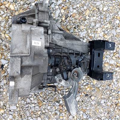 Skoda Fabia 2015 1.0 MPI QAE  7l19 Váltó 0cf300044d