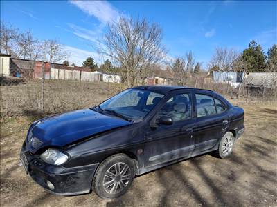 Renault Mégane I bontott alkatrészei