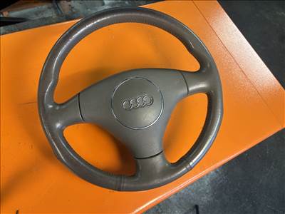 Audi A6 (C5 - 4B) kormány 