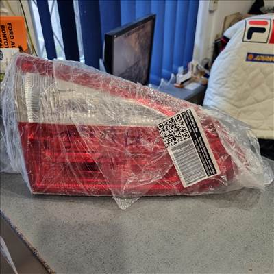 Ford Focus Mk3 Bal hátsó lámpa belső Ledes 