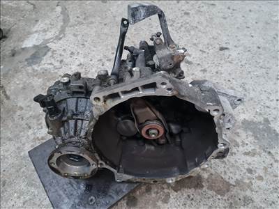 Volkswagen Golf IV 1.8 T EVS váltó 5 sebességes (29663)