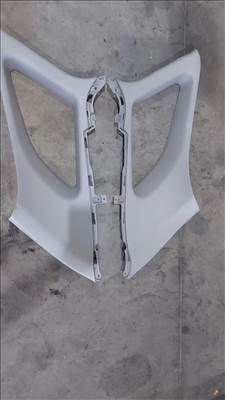 KIA Cee’d Ceed 12- Bal jobb C oszlop takaró műanyag elem borítás 0313