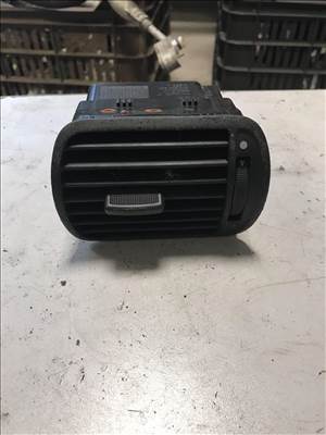 Audi A3 (8L) bal légbefúvó