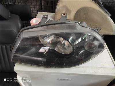 Seat Cordoba / Ibiza fényszóró  10579096