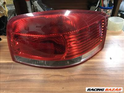 Audi A3 (8P) (3 ajtós) jobb hátsó lámpa