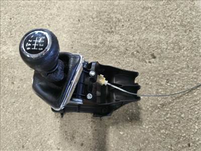 Chevrolet Cruze 1.7 D SW váltókulissza 