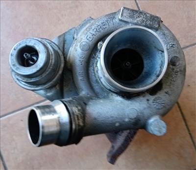 Opel Vivaro, Renault Trafic 2.0 dci turbó (8200466021)