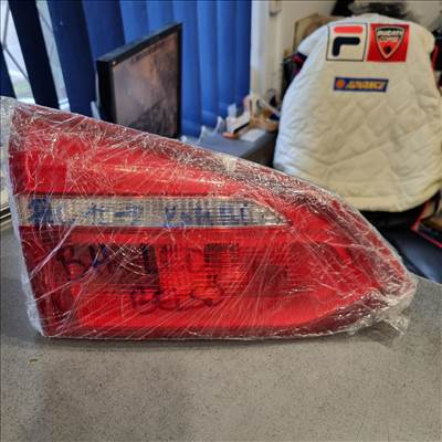 Ford Focus Mk3 Hátsó lámpa bal belső Ledes 