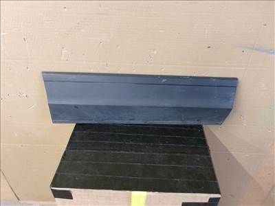 VOLKSWAGEN T-ROC 2GA jobb hátsó ajtó díszléc 2018-