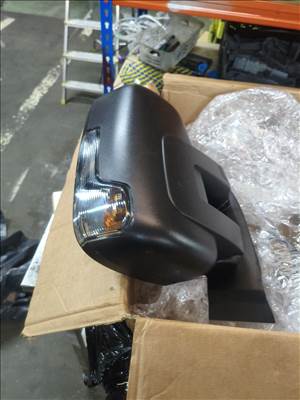 Iveco daily jobb rövid visszapillantó  5802495909 z9010570