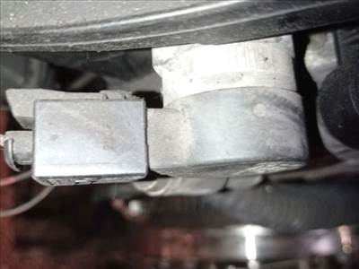 BMW 120 E81, E82, E87, E88 Nyomásszabályzó Szelep *147822* 0281002481