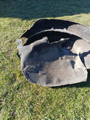 Audi A8 D3 4E hátsó dobbetétek