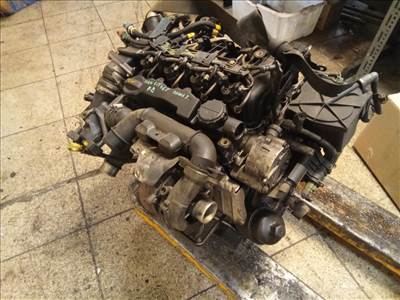 MAZDA 3 03.10-06.06 Motor, diesel fűzött blokk hengerfejjel