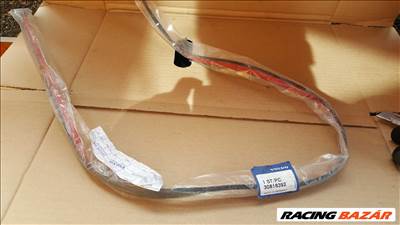 Volvo 30818392 S40 V40 szélvédő díszléc