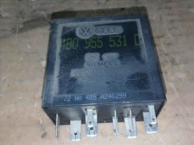 Audi A6 (C5 - 4B) Ablaktörlő Relé *116547* 4b0955531d