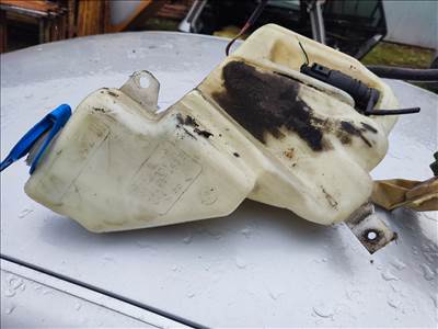 Audi A6 C5 1.9tdi ablakmosó tartály  4b0955453e