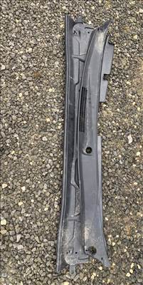 Toyota Camry VIII Esőcsatorna műanyag