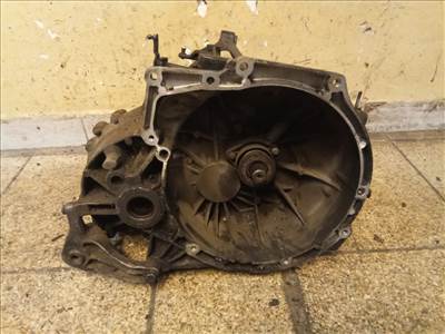 MAZDA 3 03.10-06.06 Sebességváltó, dízel manuális