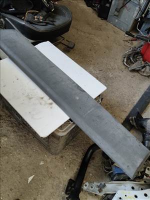 Renault Trafic II Bal oldali díszléc  8200036093