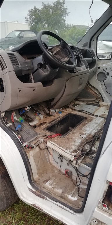 Eladó Citroën Jumper II 2.2 hdi hiányosan eladó 5. kép