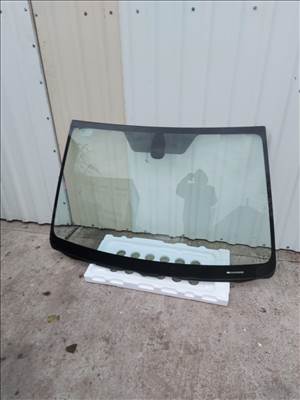 Toyota Avensis (T250) Első szélvédő 3920