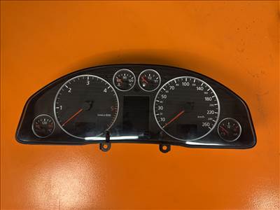 Audi A6 (C5 - 4B) óracsoport 