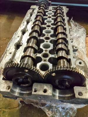 Volvo XC90 XC70 S60 V70 D5 185LE euro4 komplett hengerfej