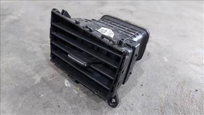 KIA Cee'd Ceed 12- Bal középső szellőző szellőzőrács rács rostély 0728