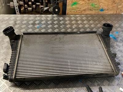 Volkswagen Golf V intercooler  1k0145928