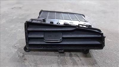 KIA Cee'd Ceed 12 Jobb középső szellőző szellőzőrács rács rostély 0729