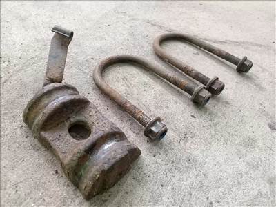 Ford Transit Tranzit 06- Hátsó laprugó lap cuppánt csavar 6909 6908