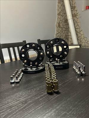 BMW 3-as sorozat E90, E91, E92, E93 nyomtávszélesítő 