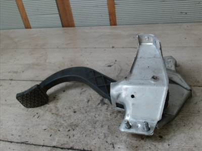 OPEL CORSA C 00-06 Kuplung pedál