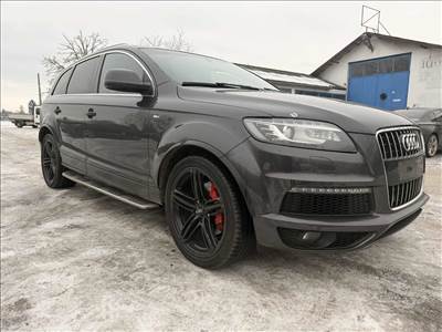 Audi Q7 (4L) (4L) bontott alkatrészei 4.2 TDI CCFC motorkód 340 LE