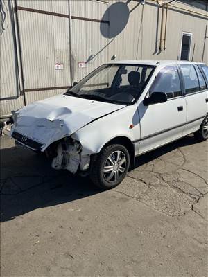 Suzuki Swift III bontásra egyben eladó