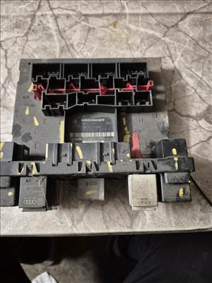 Audi A3 komfort elektronika 8P0907279F