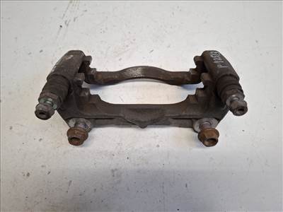 Mazda CX-3 bal első féknyereg tartó