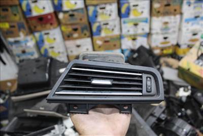 BMW 5-ös sorozat F10/F11 Szellőző 9166884