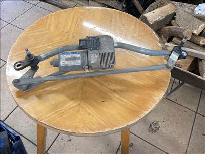 Audi A5 (B8 - 8T) ablaktörlő motor  8t1955119c 8t1955023d