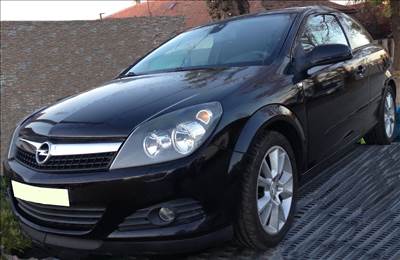 Opel Astra H GTC 1.6 zárszerkezet zár , központi zár bal oldali 