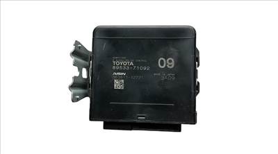 89533-71091 89533-71092 Bontott Toyota Hilux 4WD - Összkerék Kapcsoló Elektronika (2015–)