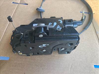 Volkswagen Golf V jobb első ajtózár 06d7l0839016l