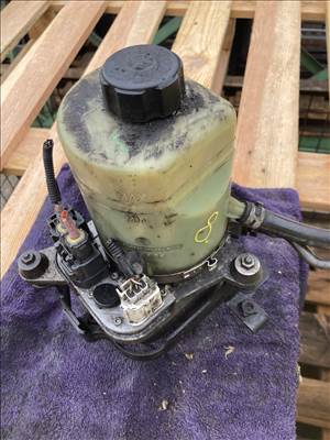 Ford Focus Mk2 1.6 TDCi elektromos kormányszervó motor  1040085011094f